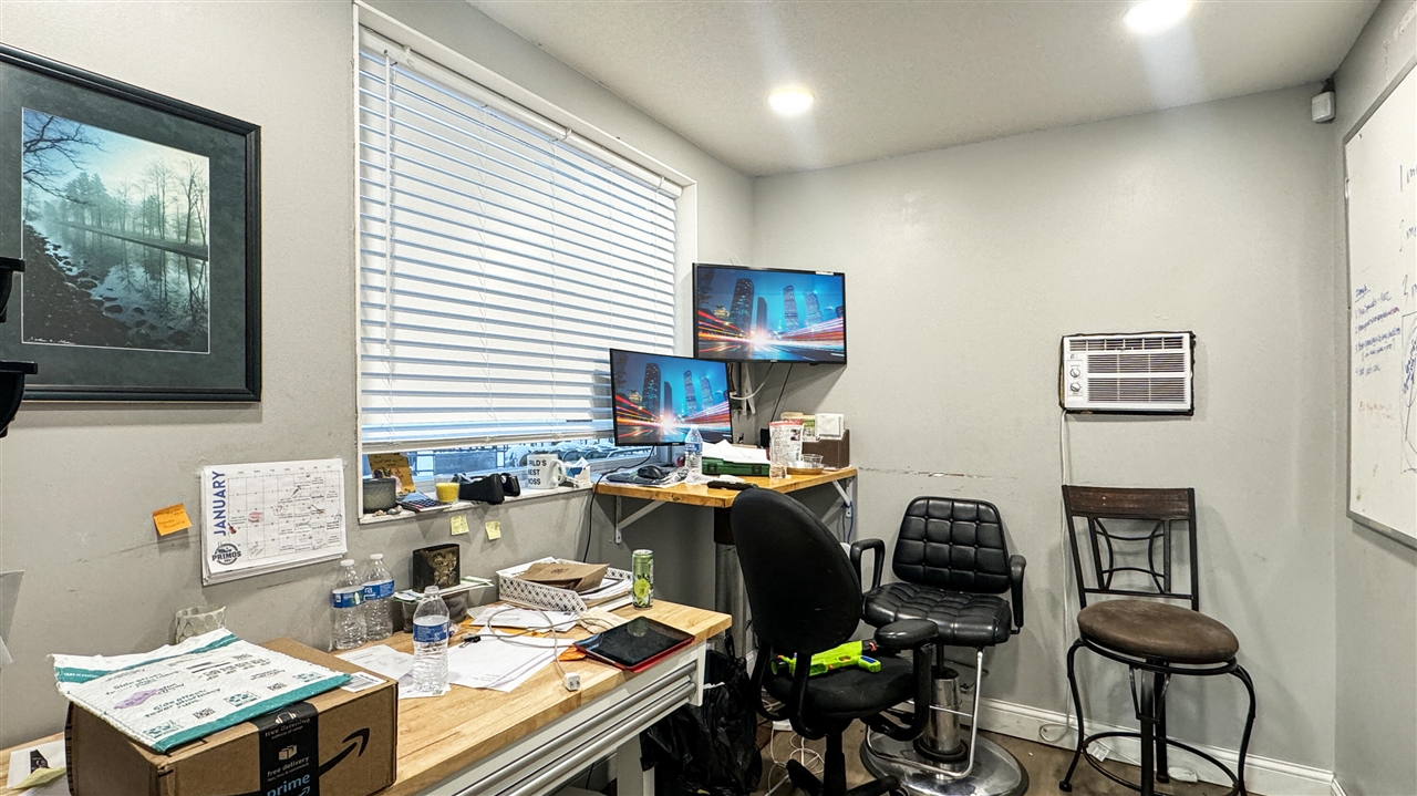 916 S Mitchell Street, Cadillac, MI, 49601