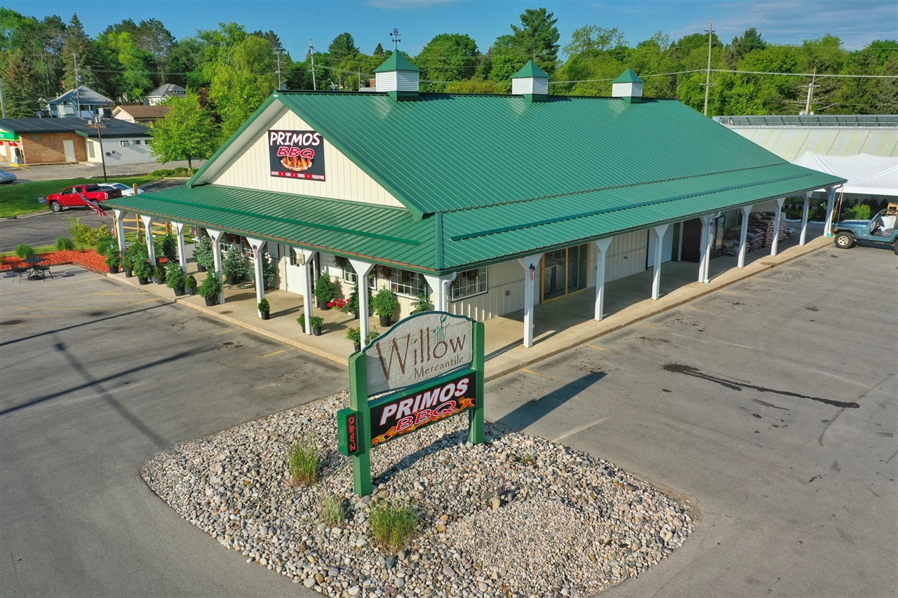 916 S Mitchell Street, Cadillac, MI, 49601