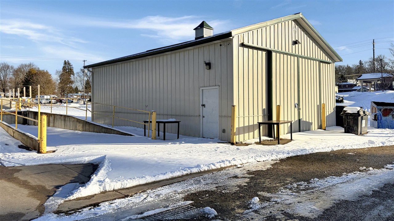 916 S Mitchell Street, Cadillac, MI, 49601