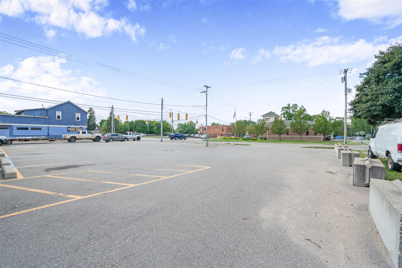 805 Maple Street, Big Rapids, MI, 49307-1531