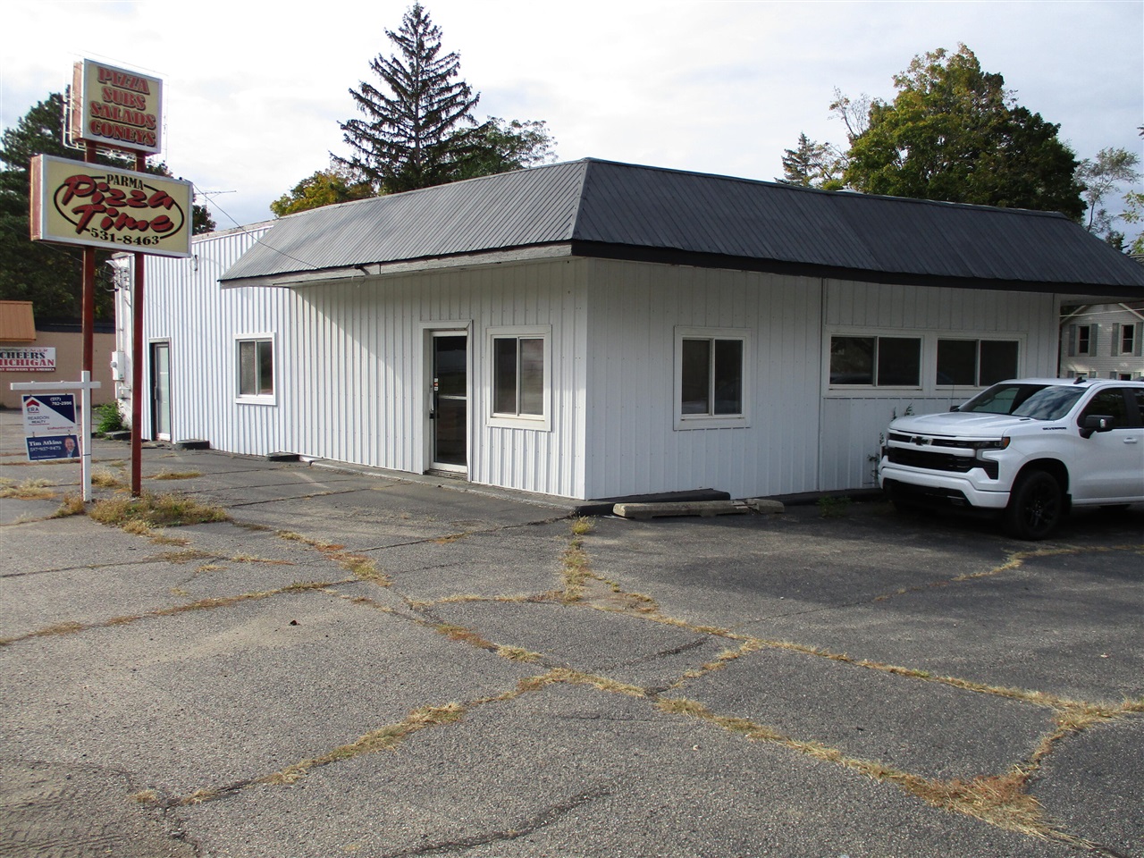 100 Elizabeth Street, Parma, MI, 49269