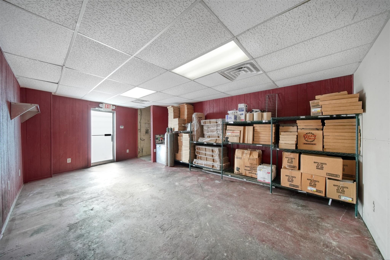 100 Elizabeth Street, Parma, MI, 49269