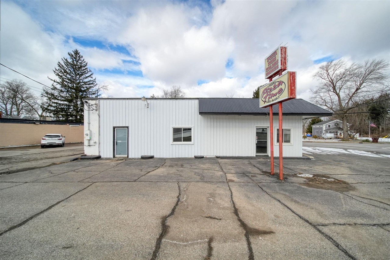 100 Elizabeth Street, Parma, MI, 49269