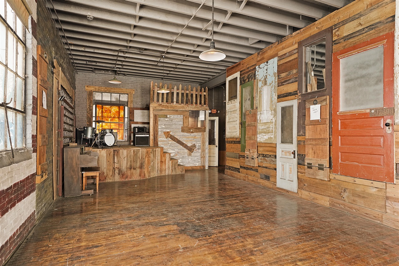 414-424 Walbridge Street, Kalamazoo, MI, 49007