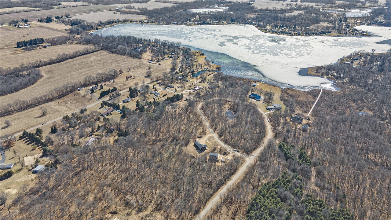 8 Highfield Road, Three Rivers, MI, 49093