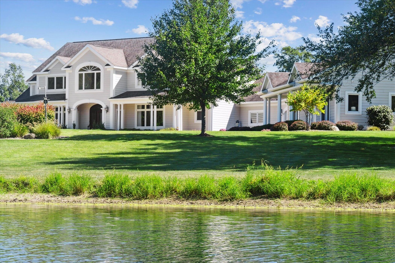 Homes for sale in Buchanan, MI | 2122 Grange Rd, Buchanan, MI 49107 | MLS# 70456461