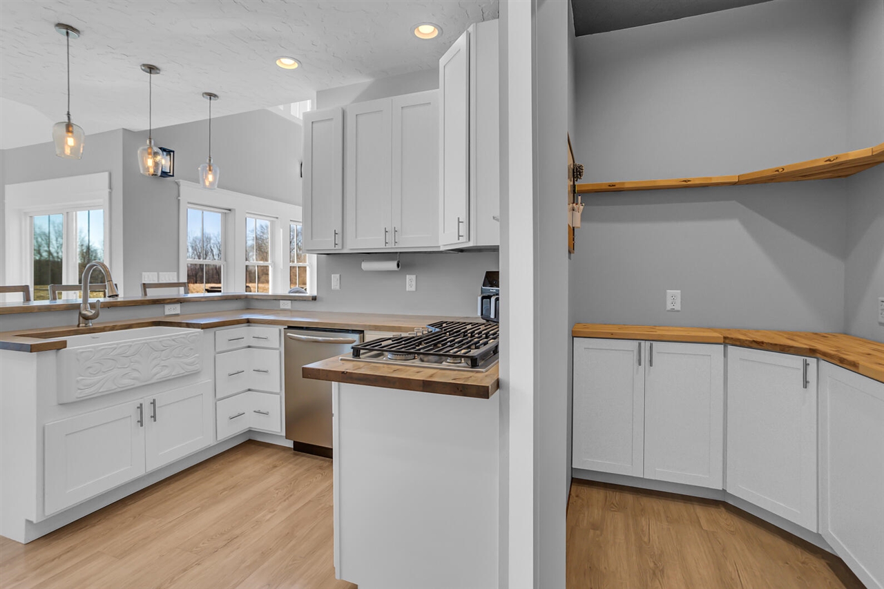 Homes for sale in Hanover, MI | 6375 Buckman Rd, Hanover, MI 49241 | MLS# 70459110