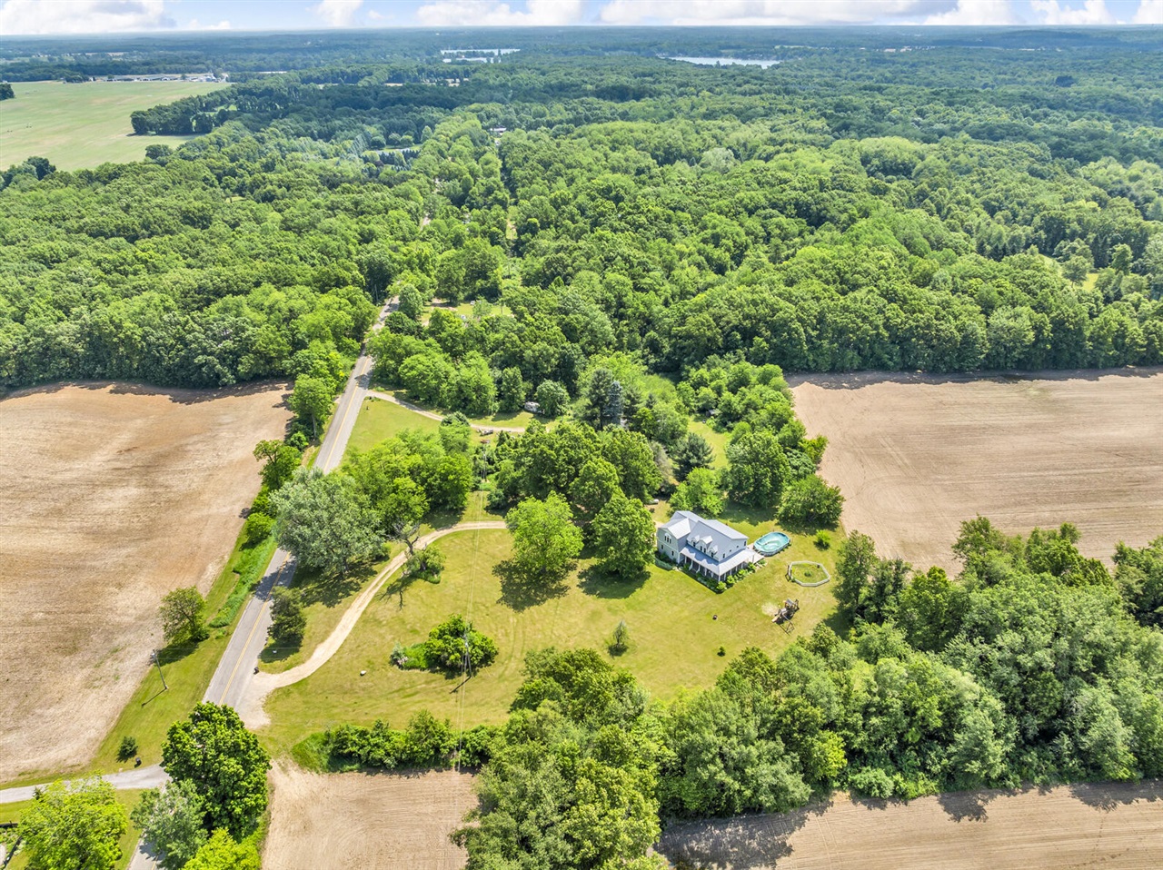 Homes for sale in Hanover, MI | 6375 Buckman Rd, Hanover, MI 49241 | MLS# 70459110