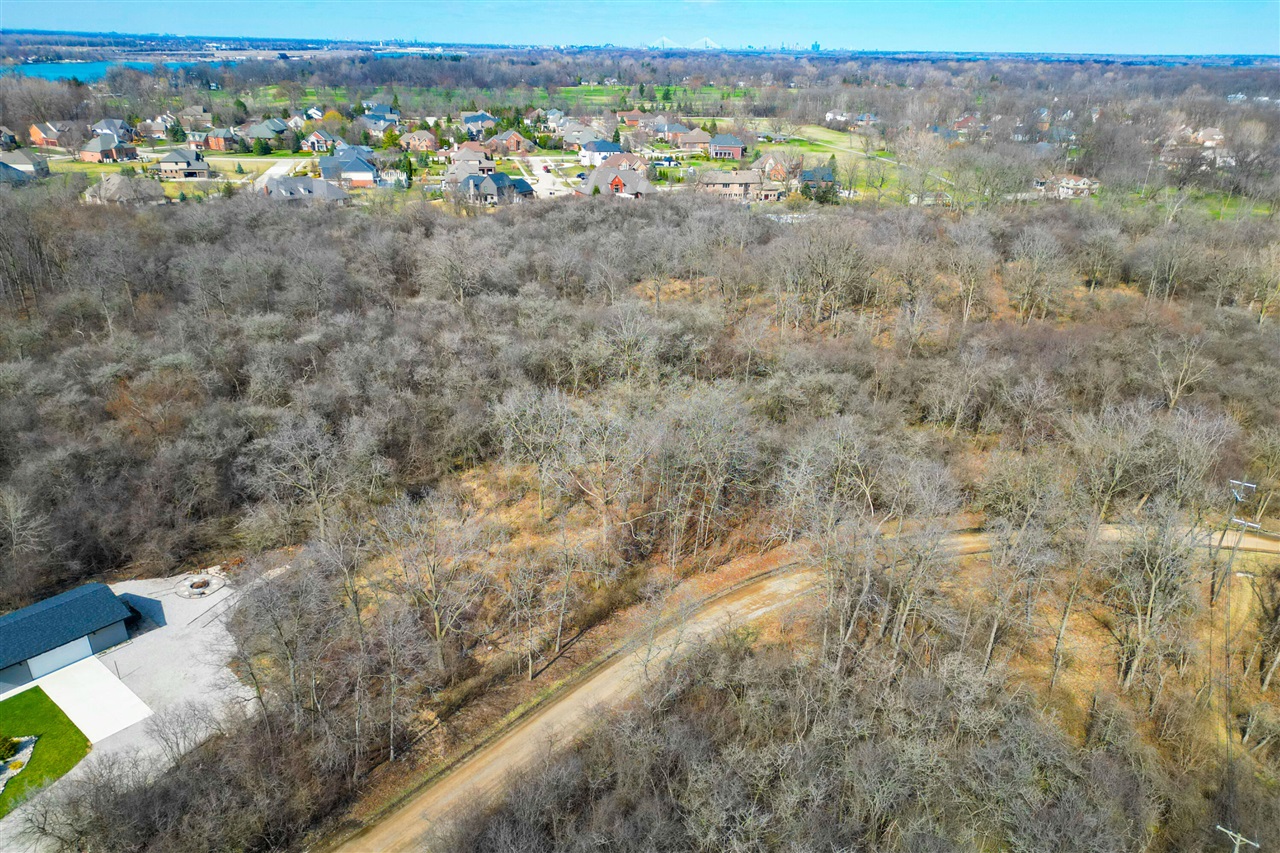 000 Marlborough, Grosse Ile, MI, 48138