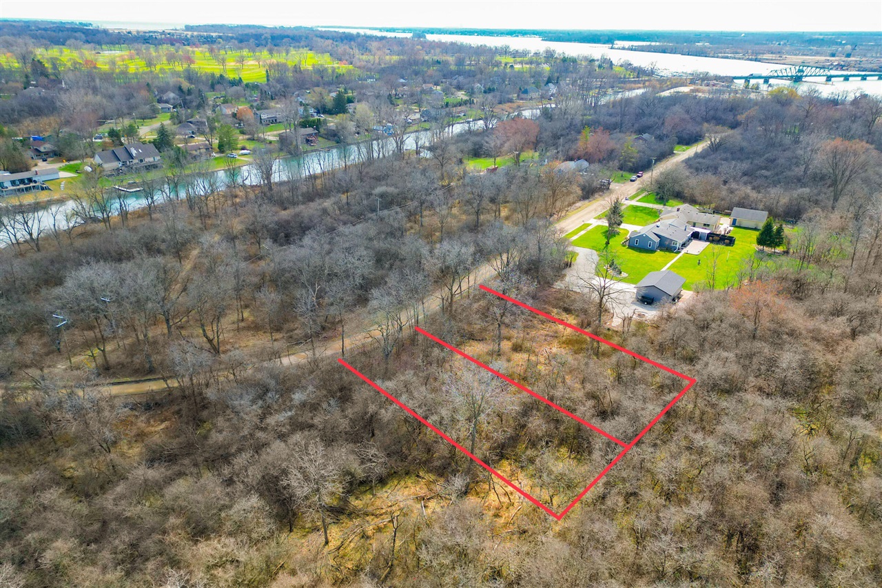 000 Marlborough, Grosse Ile, MI, 48138