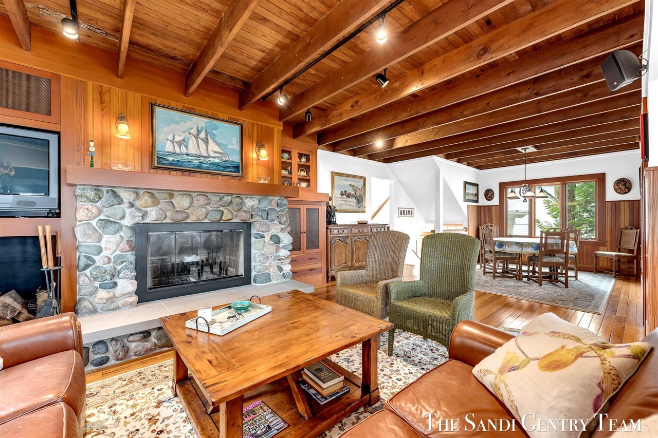18215 Spindle Drive, Grand Haven, MI, 49417