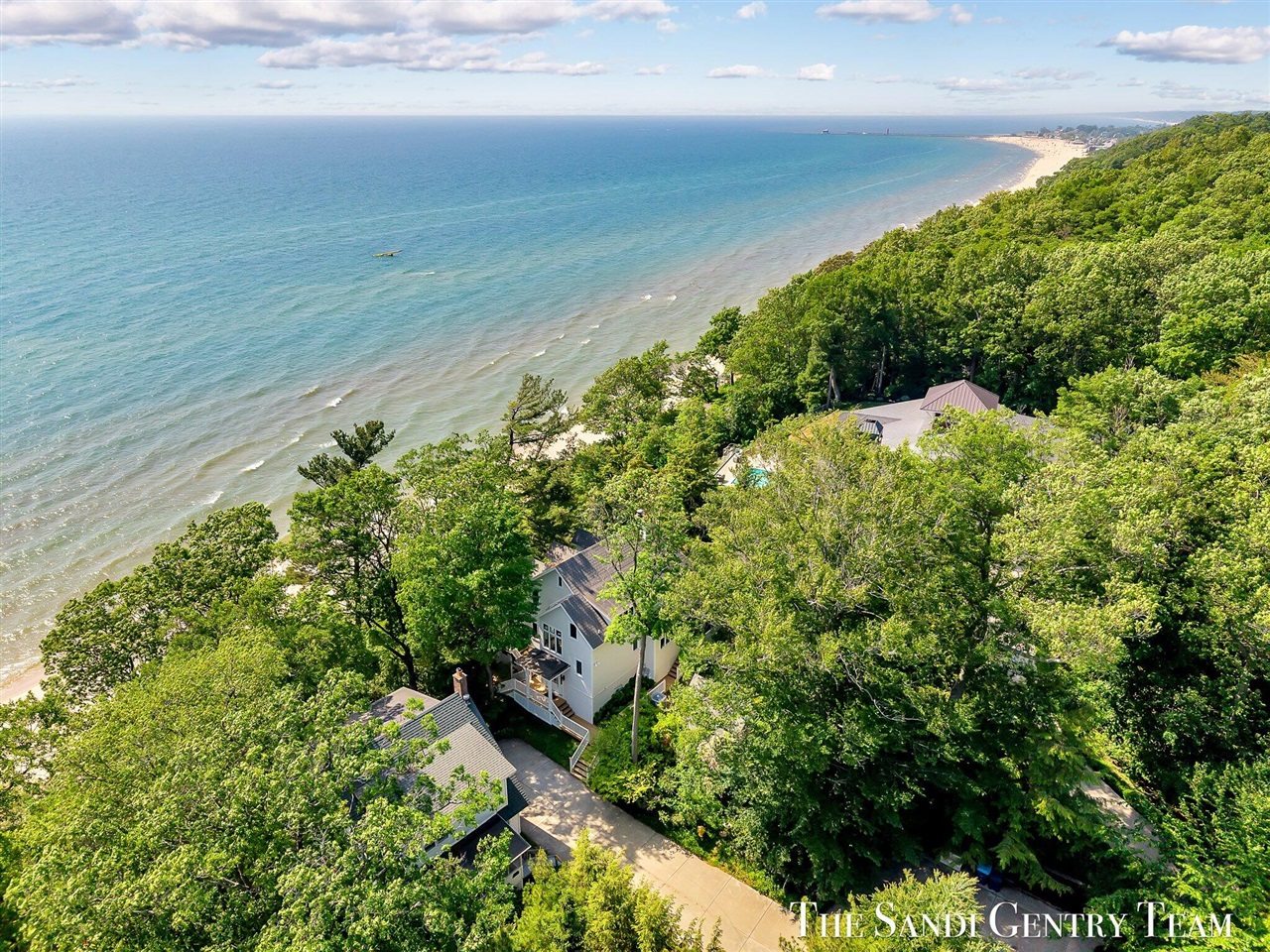 18215 Spindle Drive, Grand Haven, MI, 49417