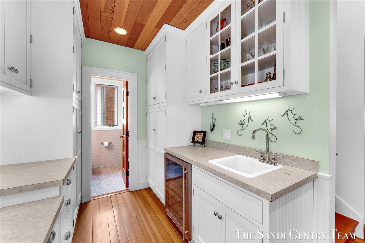18215 Spindle Drive, Grand Haven, MI, 49417