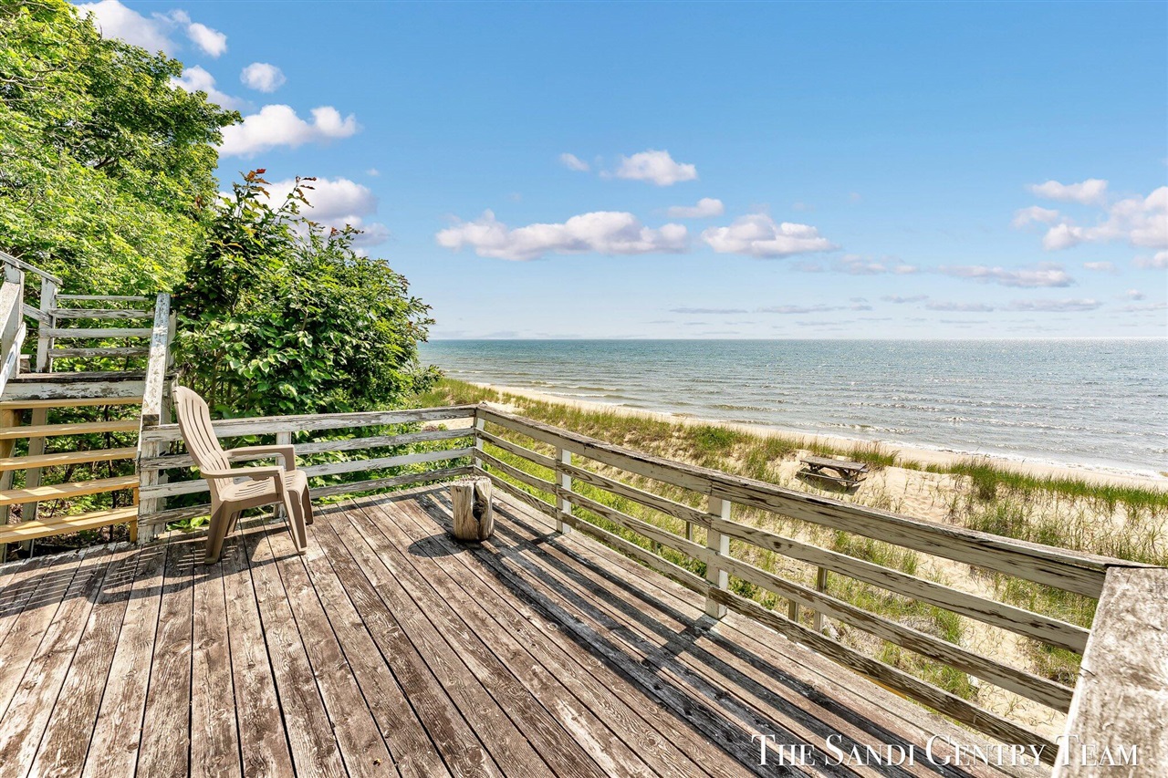 18215 Spindle Drive, Grand Haven, MI, 49417