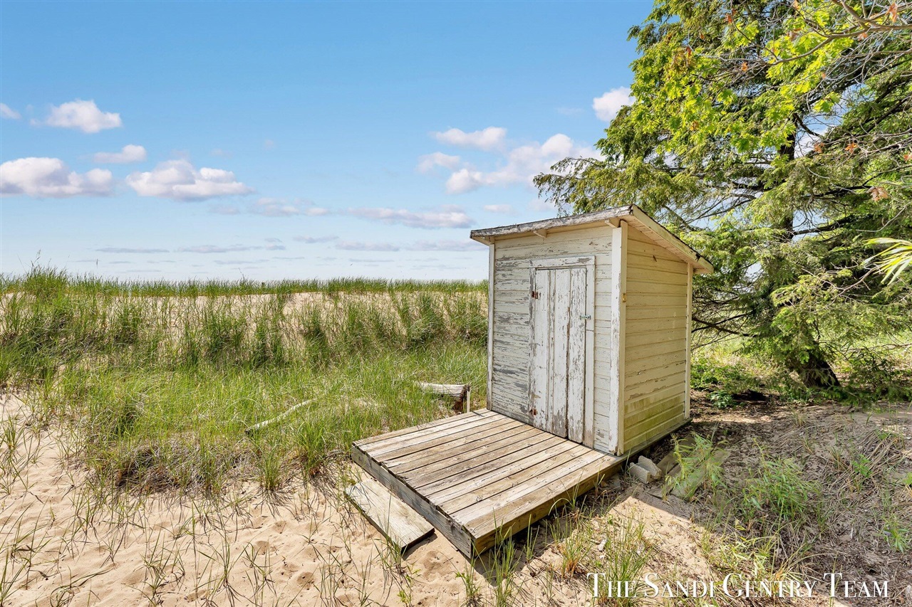 18215 Spindle Drive, Grand Haven, MI, 49417