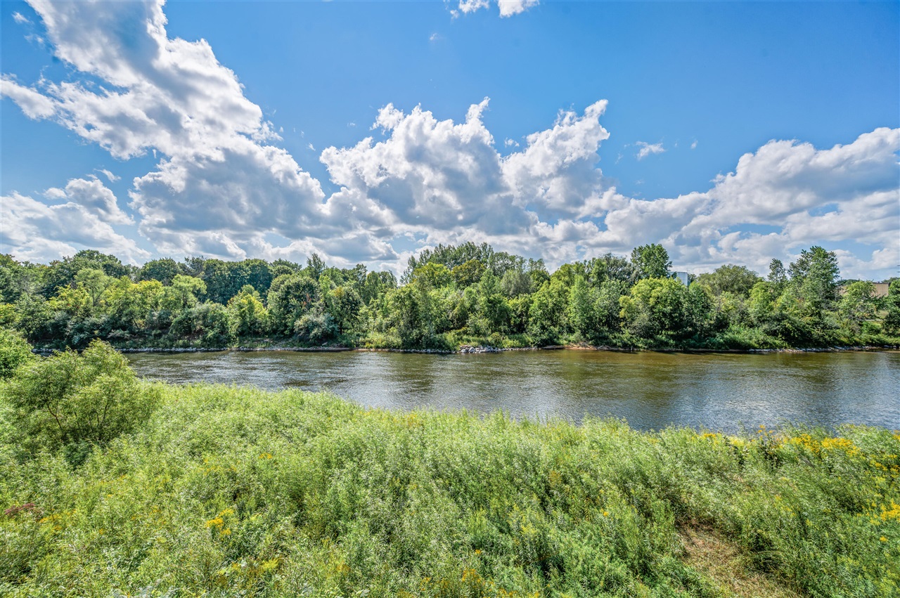 Photo 3 of Condo for sale at 713 Tioga Park, Big Rapids, MI 49307 | MLS# 70462214 | Listing updated on 2026-10-05