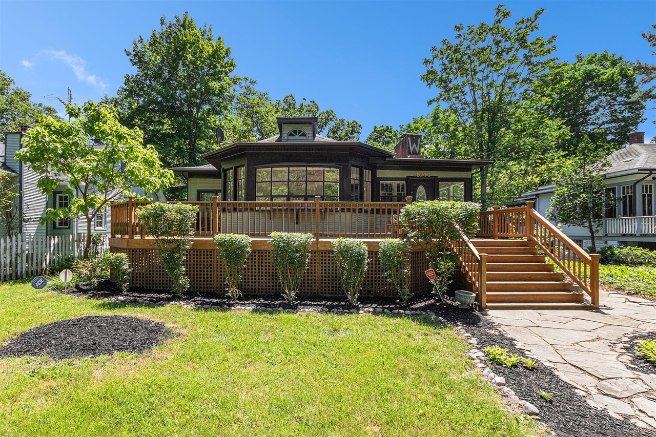 Photo of property for sale at 16277 4th Street, Union Pier MI 49129-9360