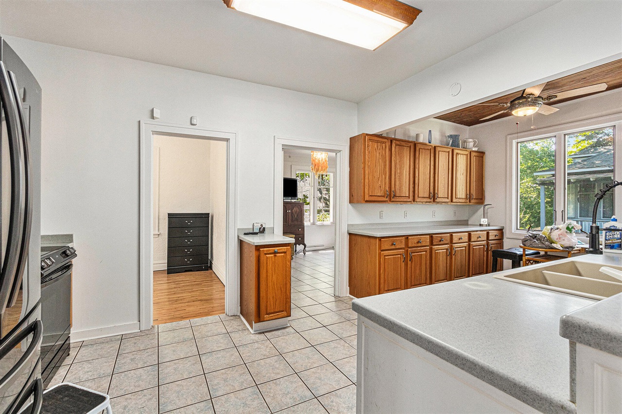 16277 4th Street photo 12