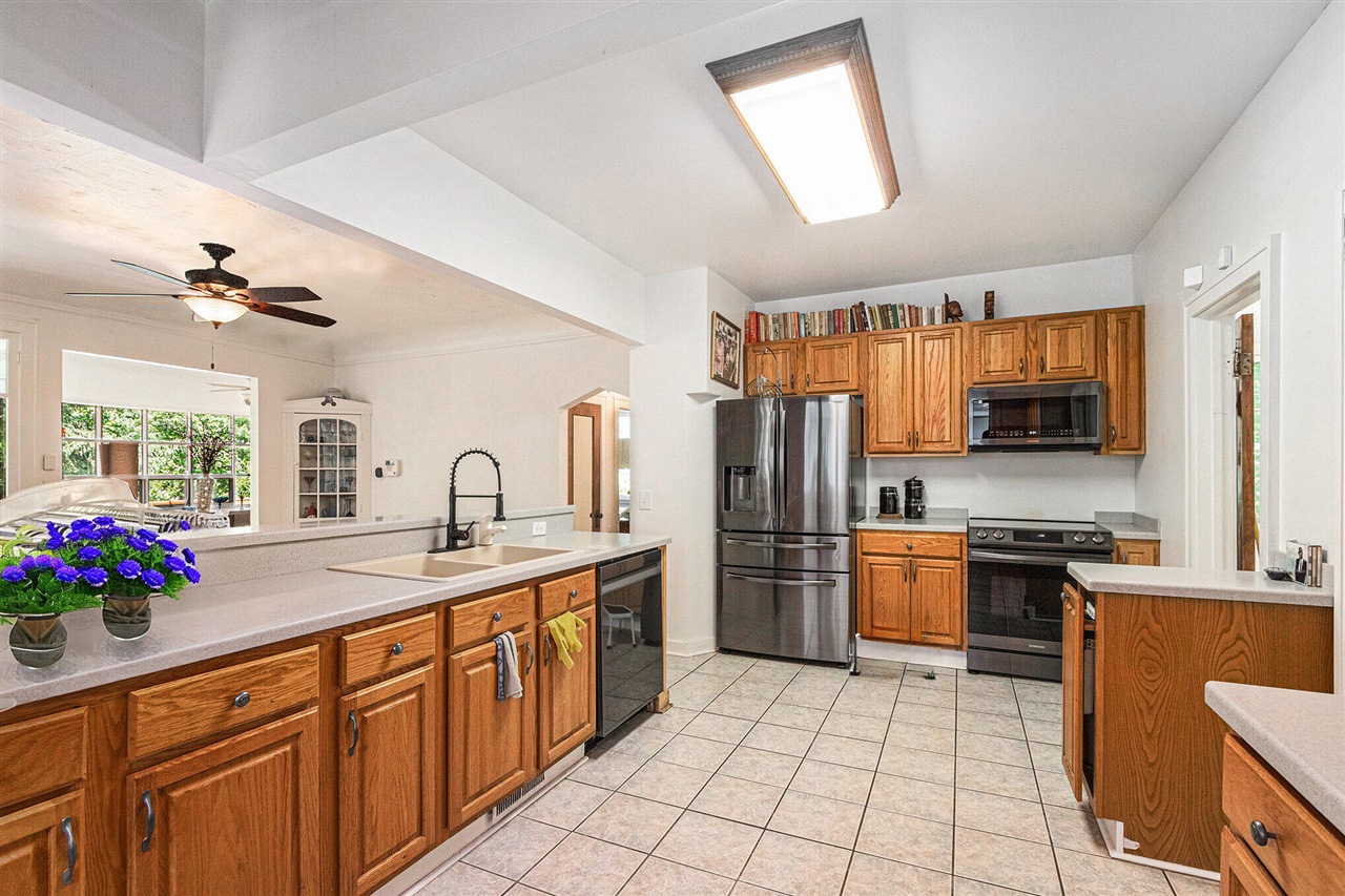 16277 4th Street photo 14