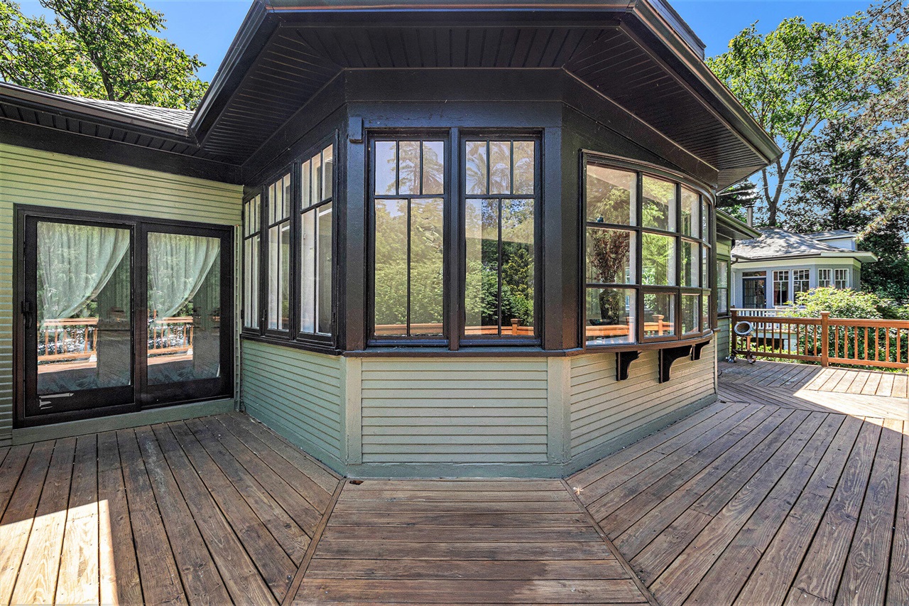 16277 4th Street photo 5