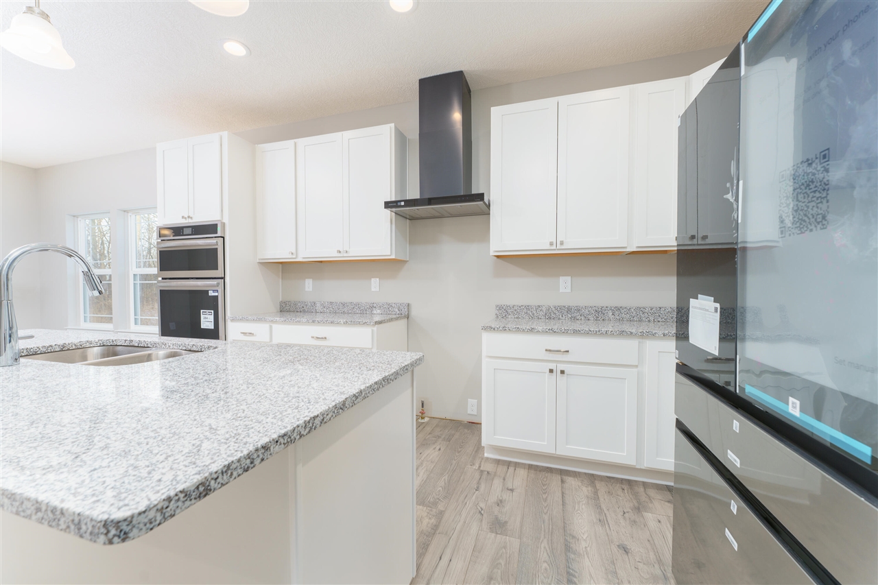 46 Coronado Drive photo 11