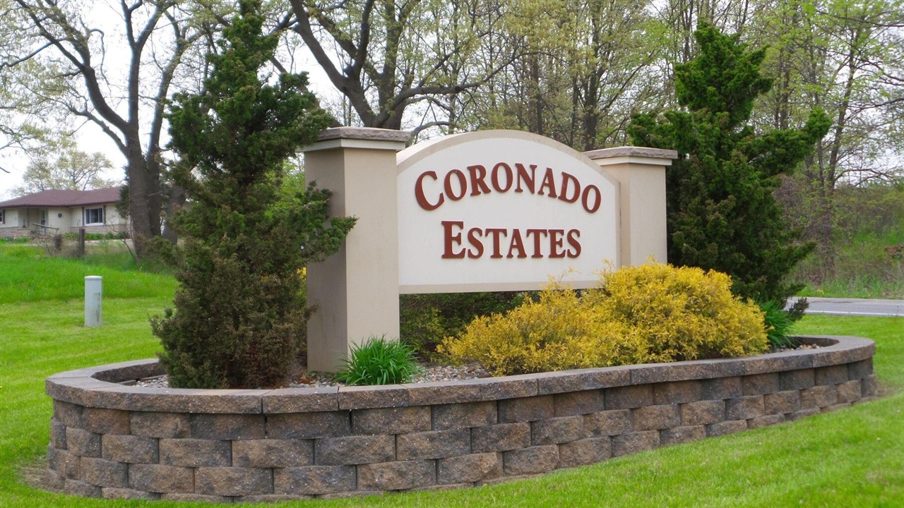 46 Coronado Drive photo 25