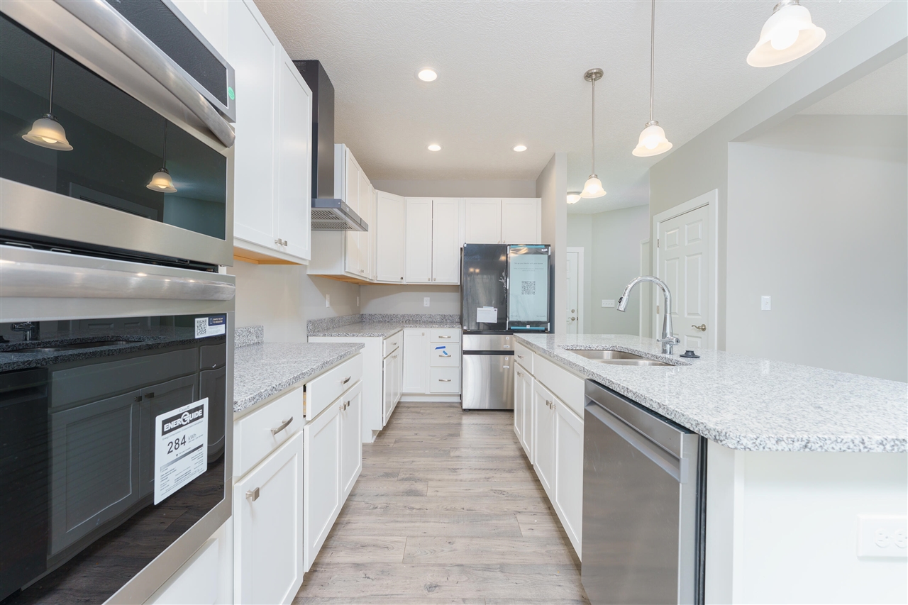 46 Coronado Drive photo 10