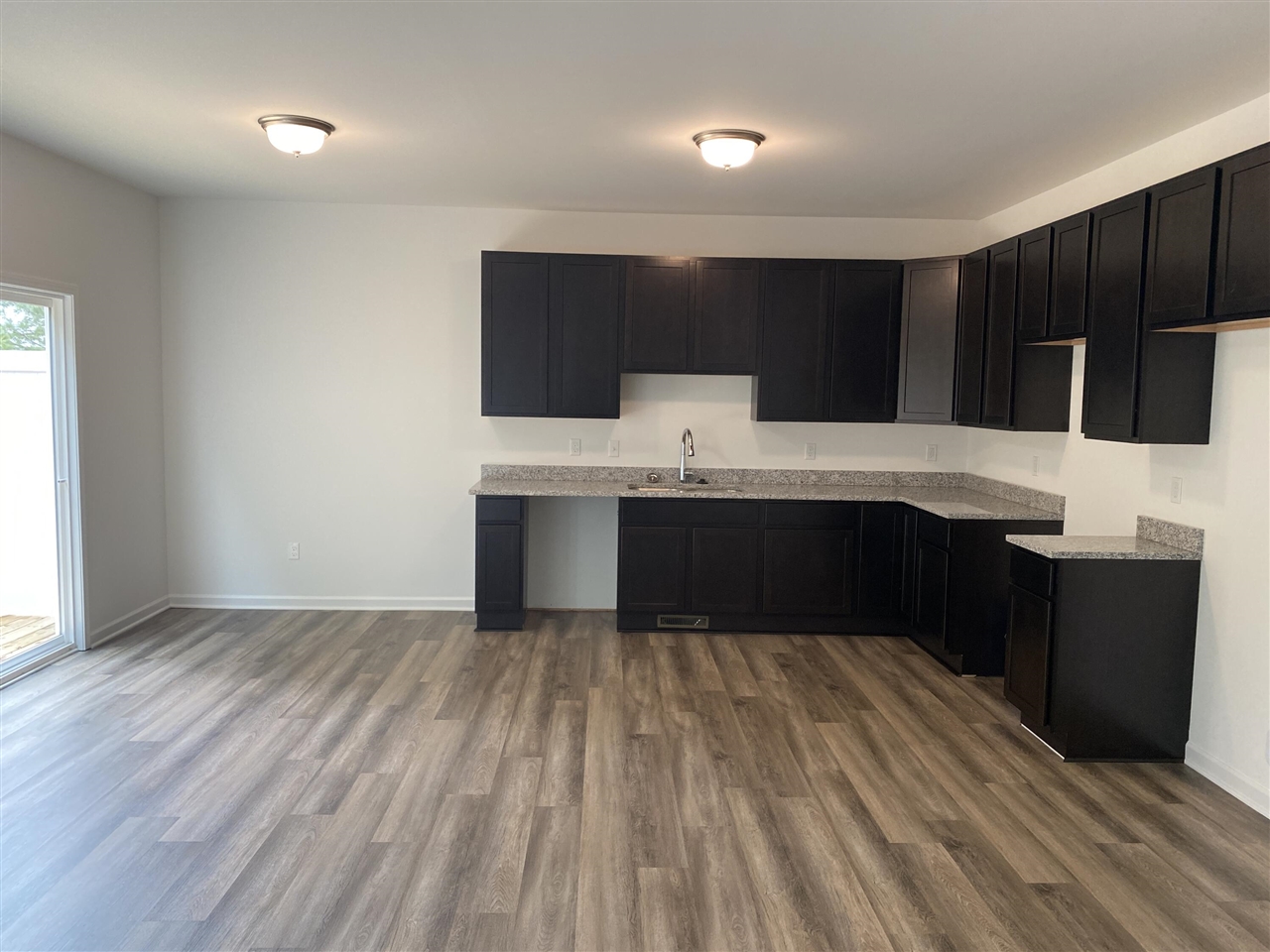 2nd image of 1050 Rebecca St #18, Marshall, MI 49068 | MLS# 70472560