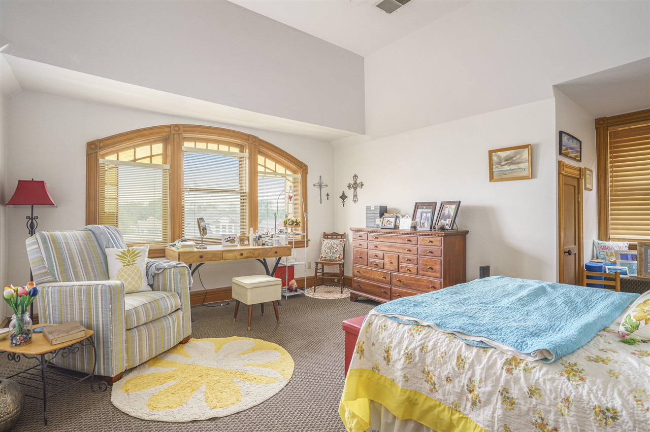 318 Houston Avenue, Muskegon, MI, 49441-1999