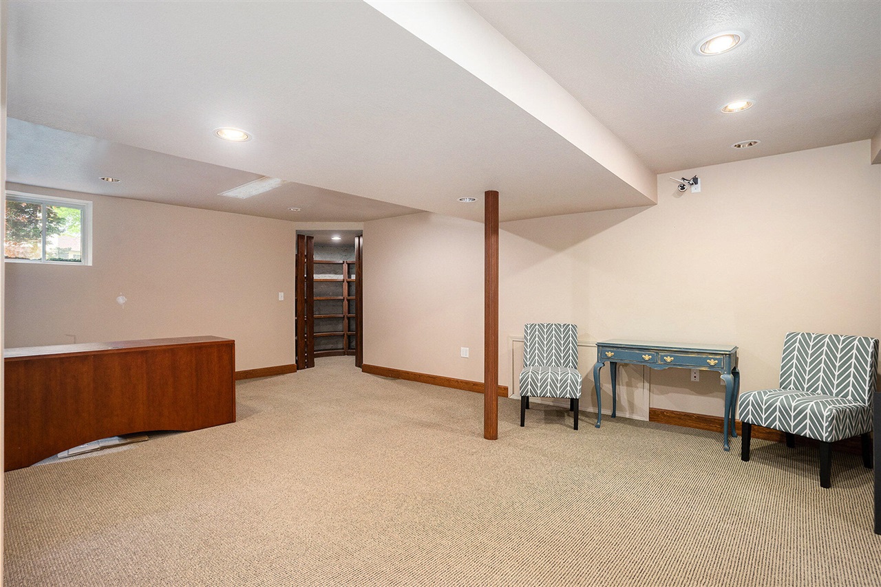 318 Houston Avenue, Muskegon, MI, 49441-1999