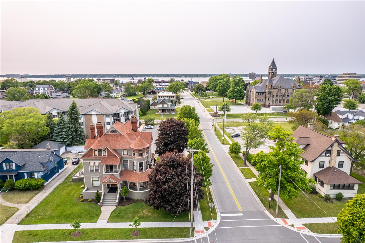 318 Houston Avenue, Muskegon, MI, 49441-1999