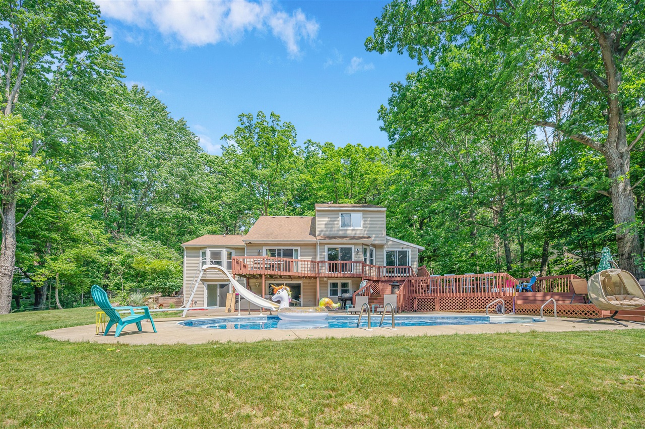 1st image of 13421 Woodland Ct, Big Rapids, MI 49307 | MLS# 70475279