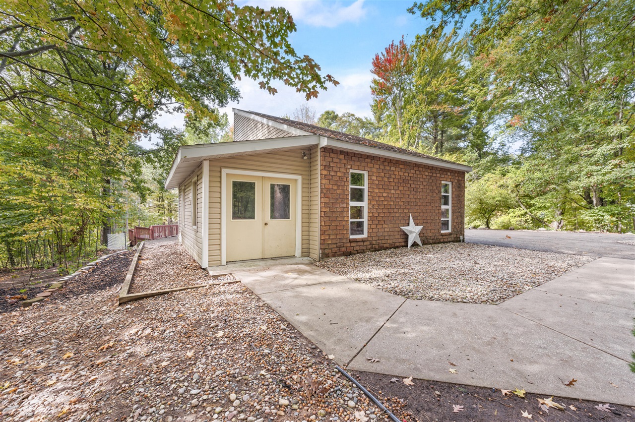 13421 Woodland Court, Big Rapids, MI, 49307