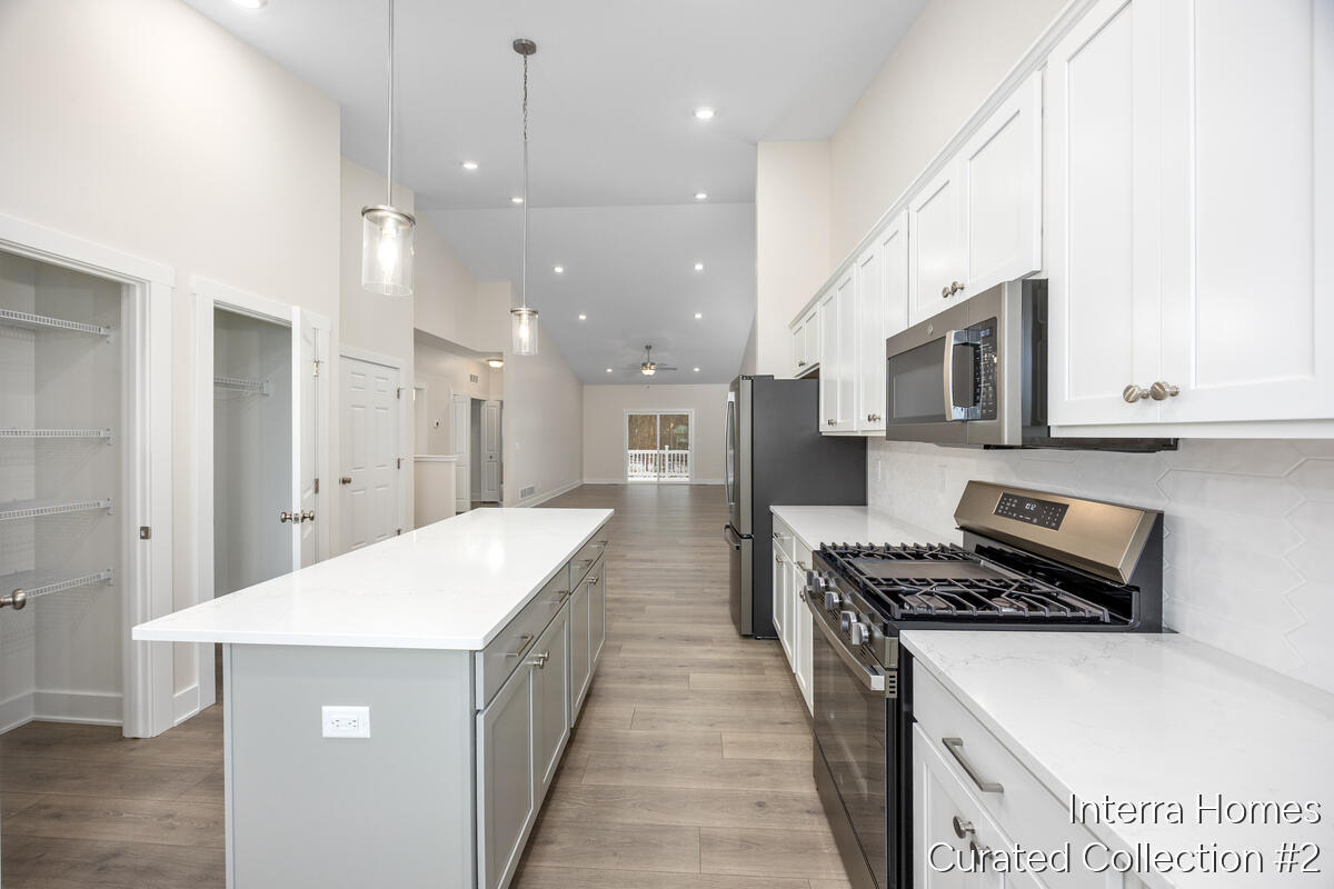 2817 W Cobblestone Court UNIT&nbsp;11, Kentwood, MI, 49512-5498