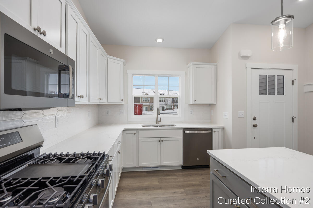 2817 W Cobblestone Court UNIT&nbsp;11, Kentwood, MI, 49512-5498