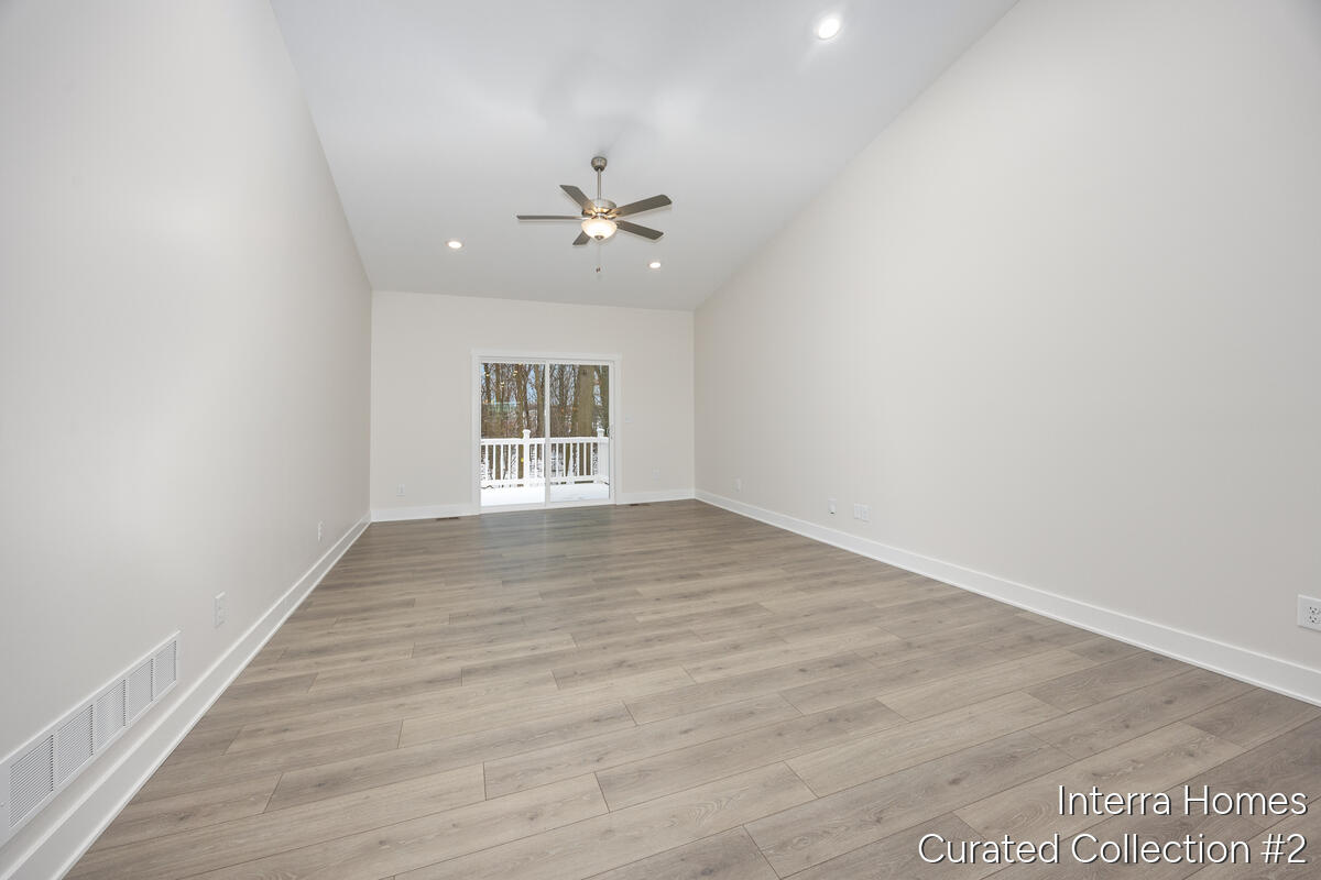 2817 W Cobblestone Court UNIT&nbsp;11, Kentwood, MI, 49512-5498