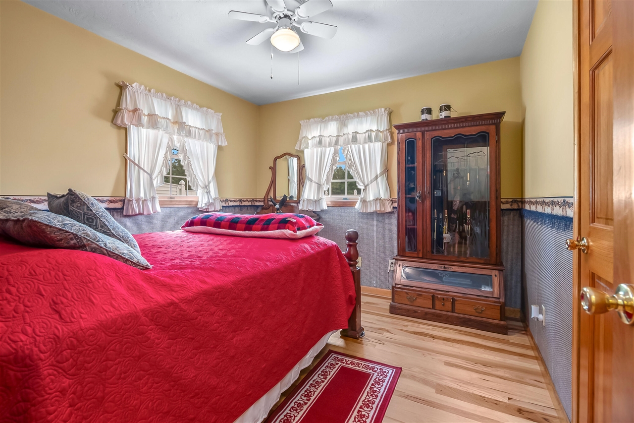 31688 Colon Road, Colon, MI, 49040-9528