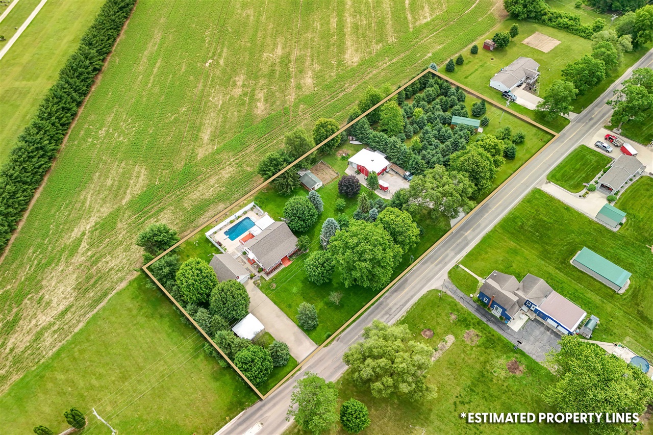 31688 Colon Road, Colon, MI, 49040-9528