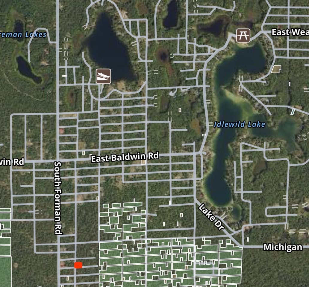 102 E Peoria Avenue, Idlewild, MI, 49642-9615