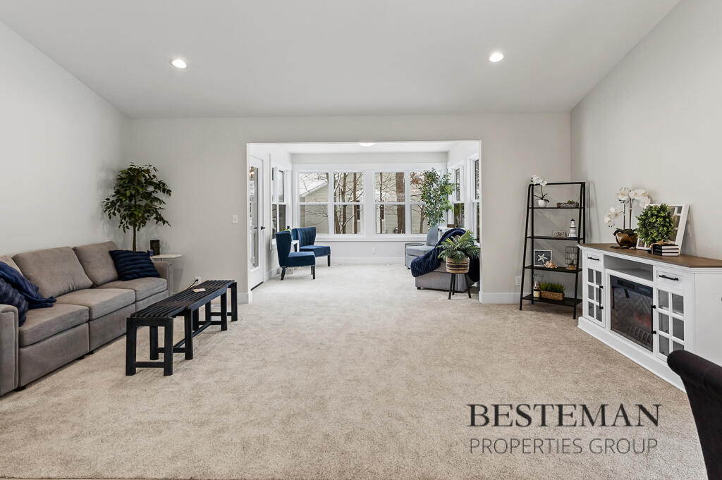 1516 W Addison Way, Muskegon, MI, 49445