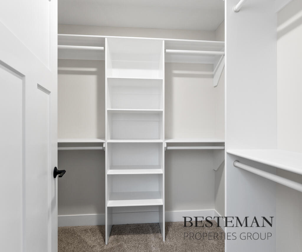 1516 W Addison Way, Muskegon, MI, 49445