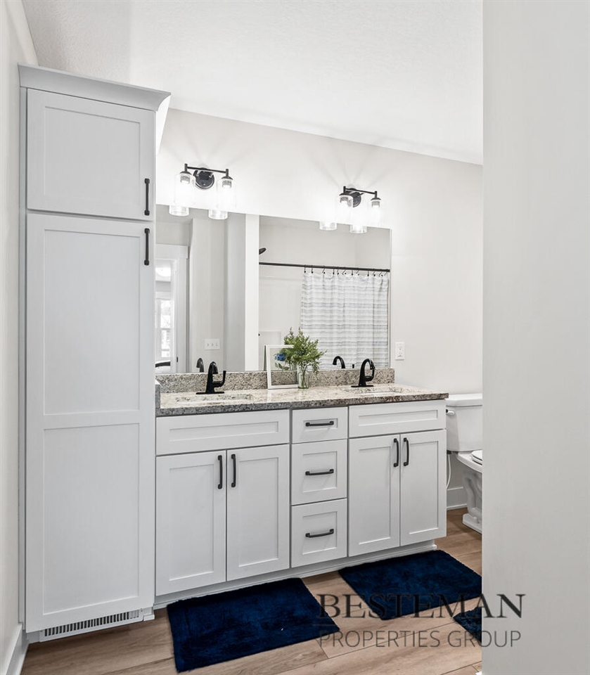 1516 W Addison Way, Muskegon, MI, 49445