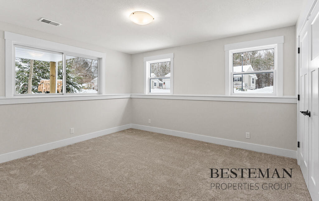 1516 W Addison Way, Muskegon, MI, 49445