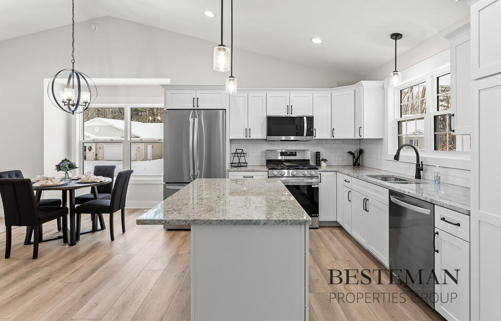 1516 W Addison Way, Muskegon, MI, 49445