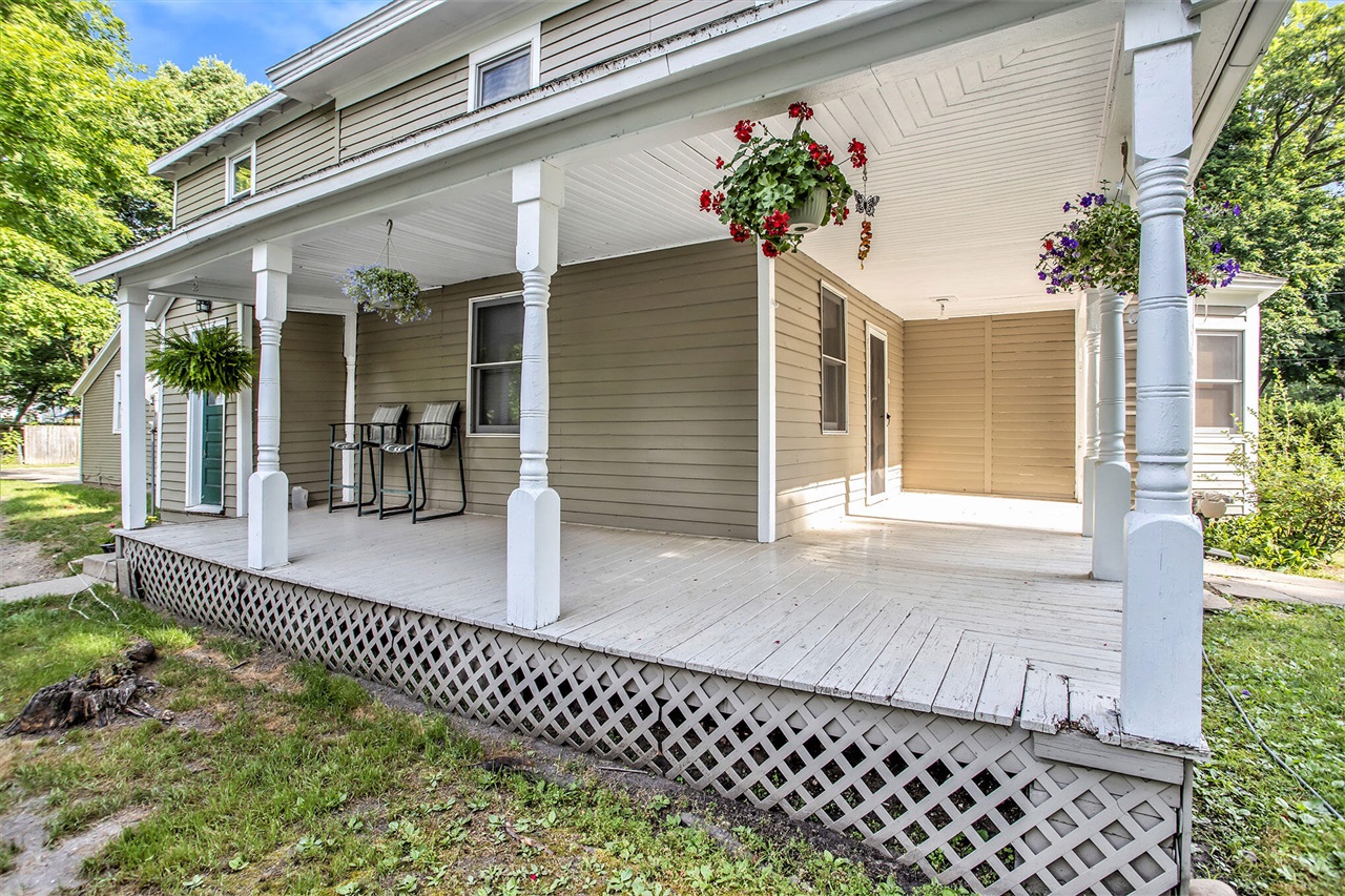 Homes for sale in Galesburg, MI | 46 Grove St, Galesburg, MI 49053 | MLS# 70481204