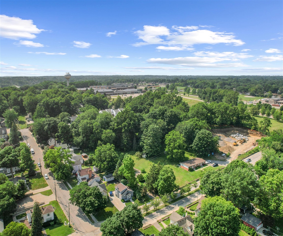 621 N Center Street, Northville, MI, 48167-1225