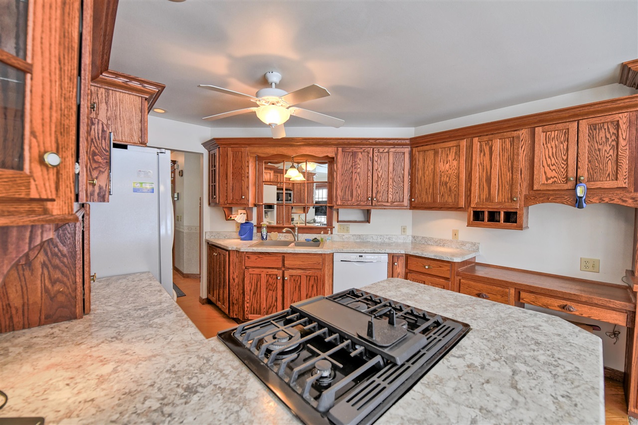 11678 E Grand River Avenue, Portland, MI, 48875