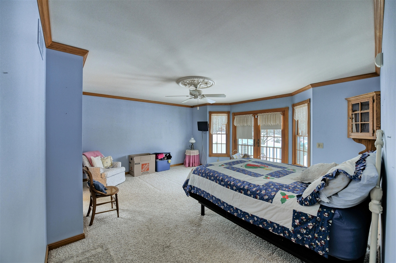 11678 E Grand River Avenue, Portland, MI, 48875