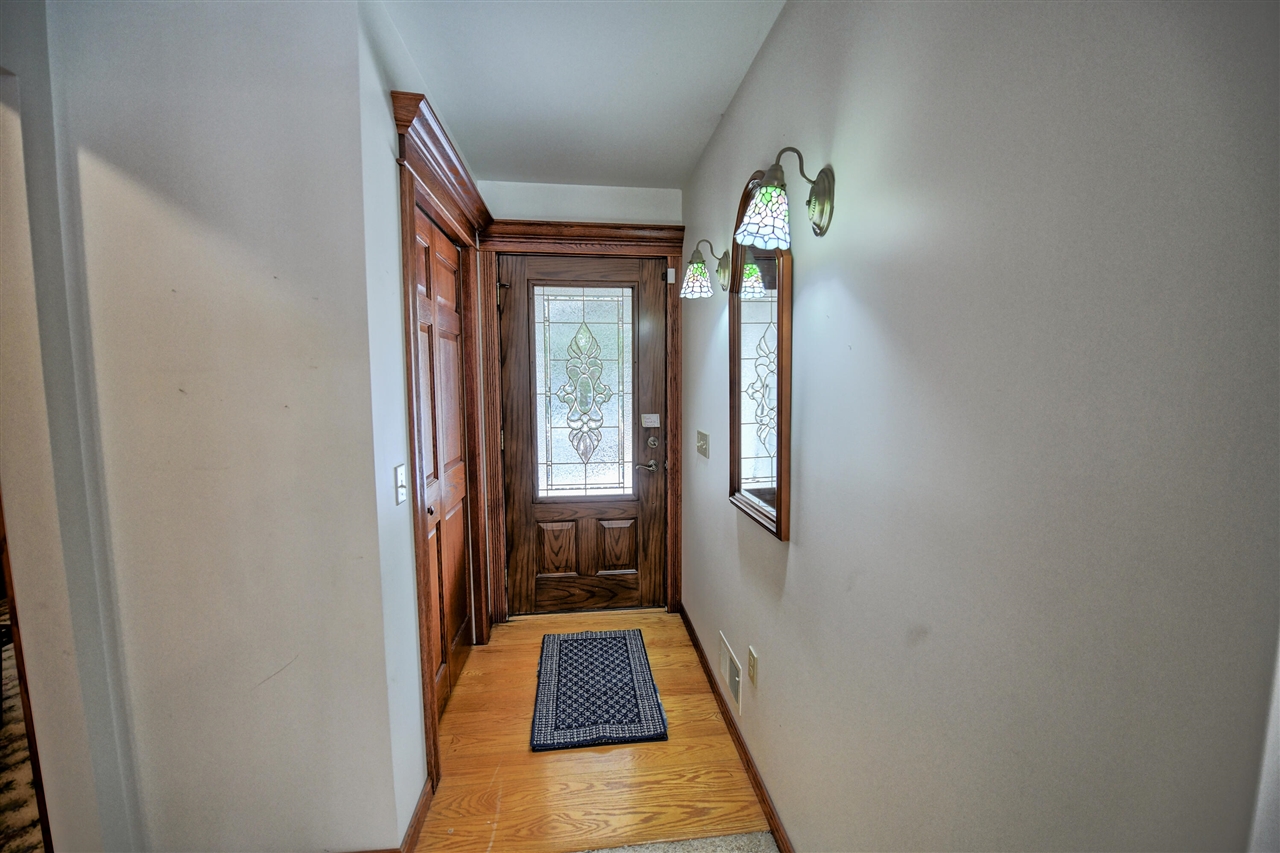 11678 E Grand River Avenue, Portland, MI, 48875