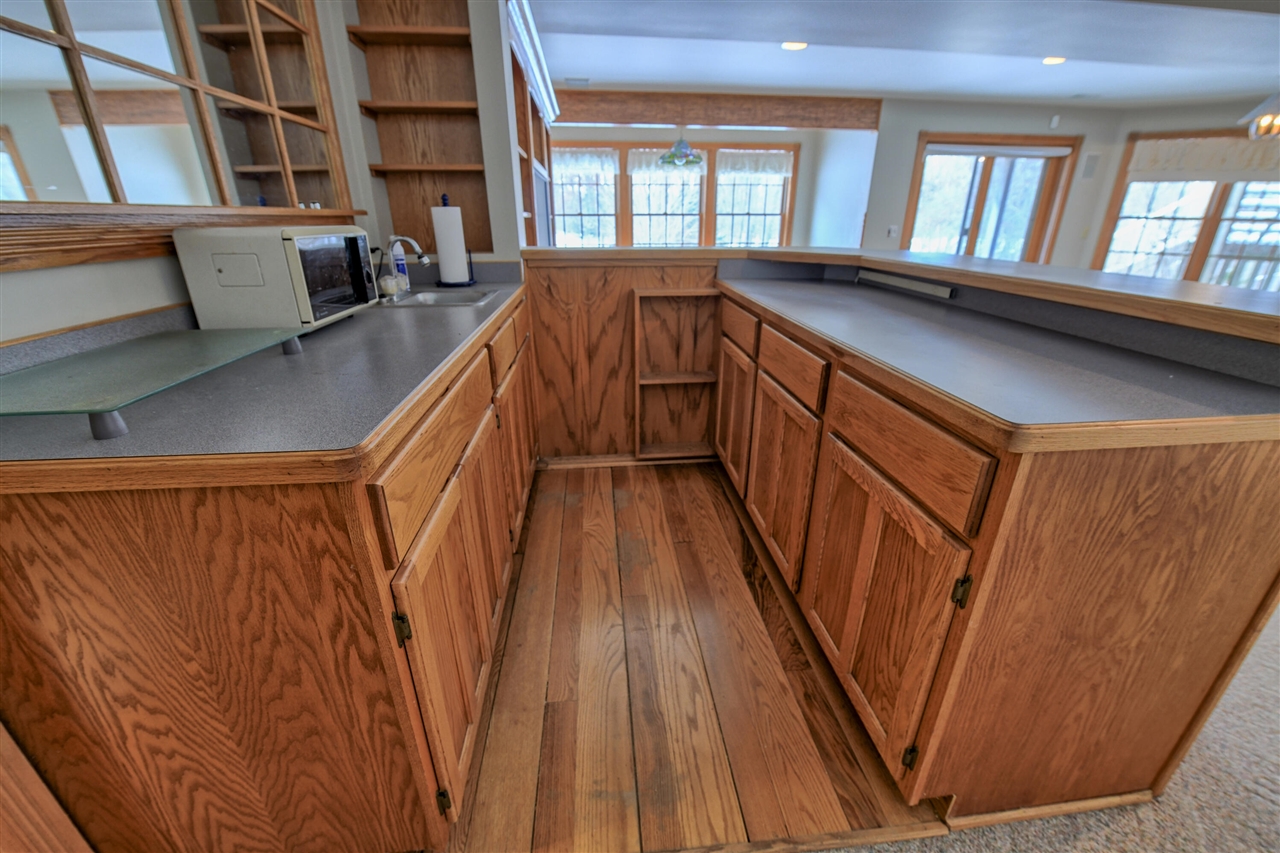 11678 E Grand River Avenue, Portland, MI, 48875